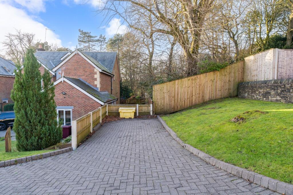 Additional property image - Ascot House, The Keep BL1 5NG: A Stunning Six-Bedroom Gated Home with large Woodland Garden