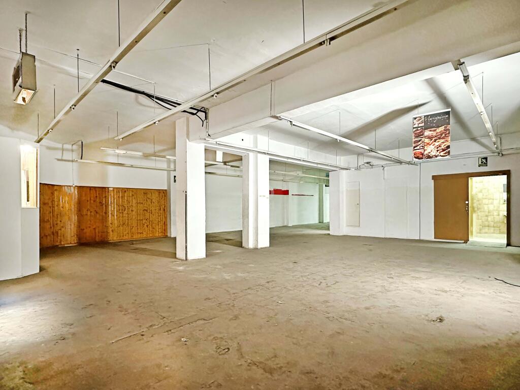 Commercial property for sale in Catalonia, Barcelona, Esplugues de