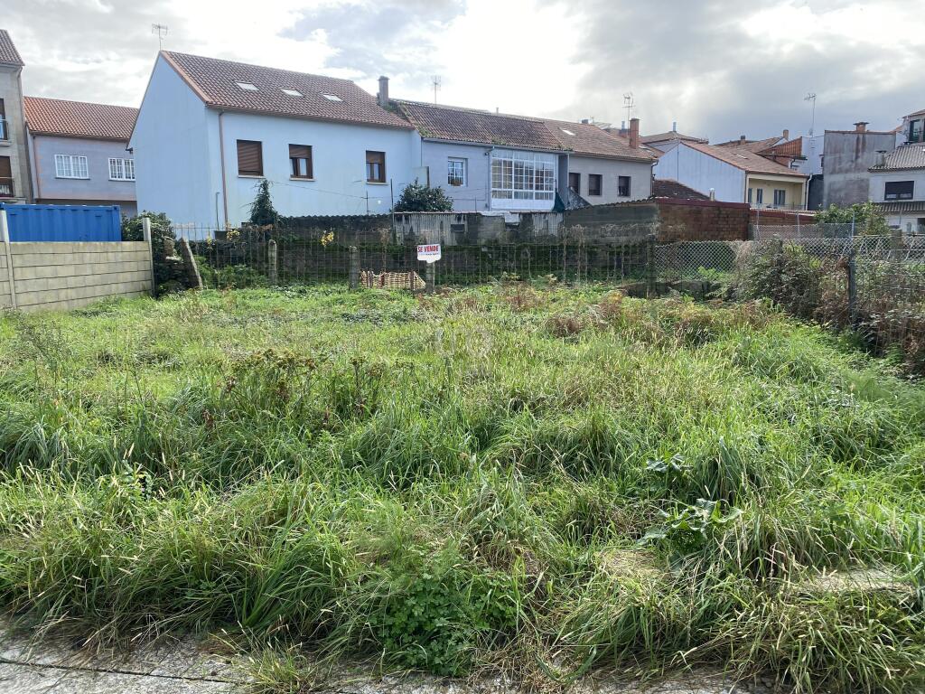 Land for sale in Galicia, Pontevedra, Cambados, Spain