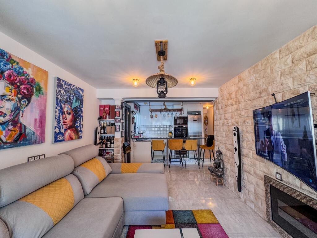 Main image of property: Valencia, Alicante, Alicante