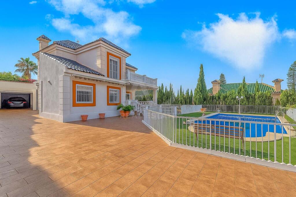 Main image of property: Valencia, Alicante, Elche