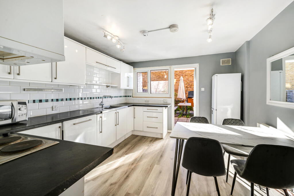 Main image of property: North Road, Ealing, London, W5