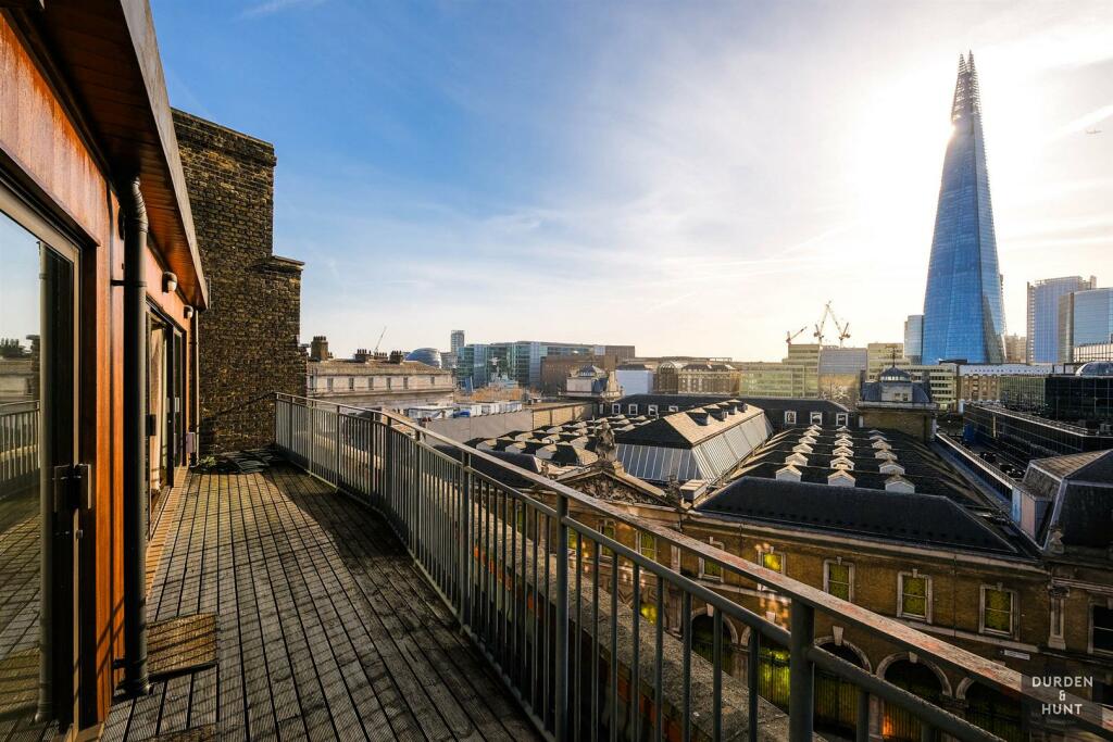 3 bedroom apartment for rent in 49 Monument Street, London, EC3R