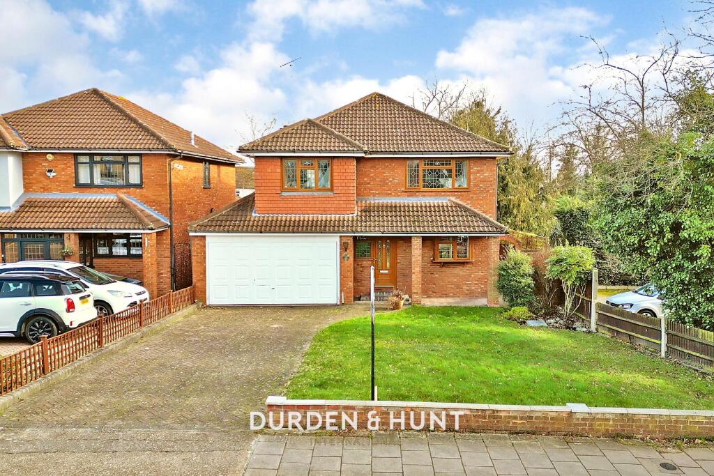 Main image of property: The Walk, Hornchurch, RM11