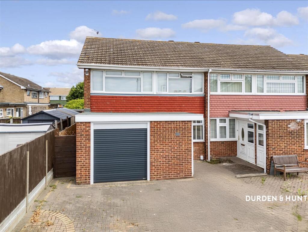 3 bedroom semi-detached house for sale in Duxford Close, Hornchurch, RM12