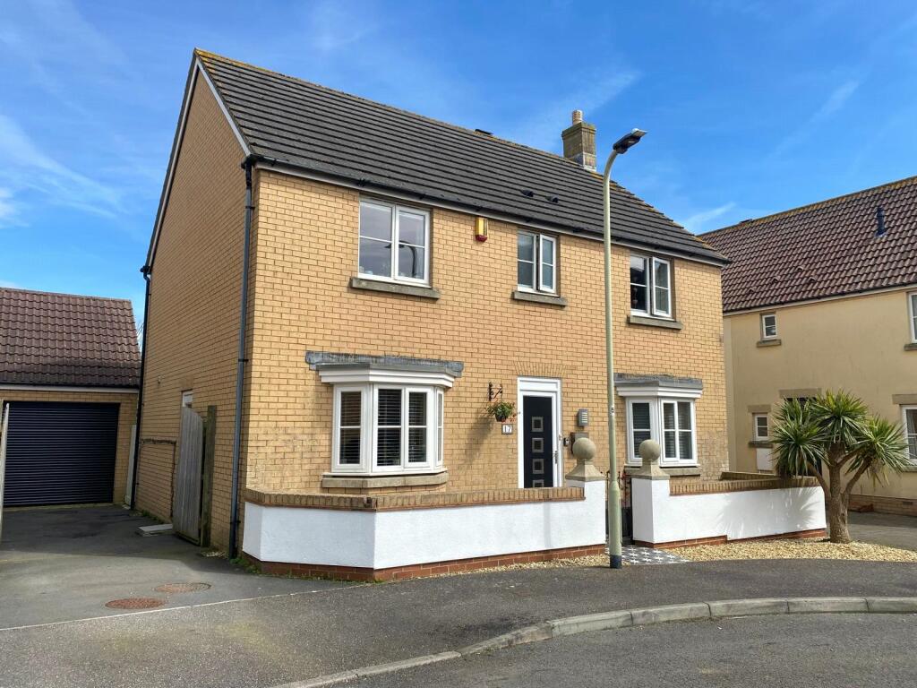 5 bedroom detached house for sale in Kimberley Park, Northam, Bideford