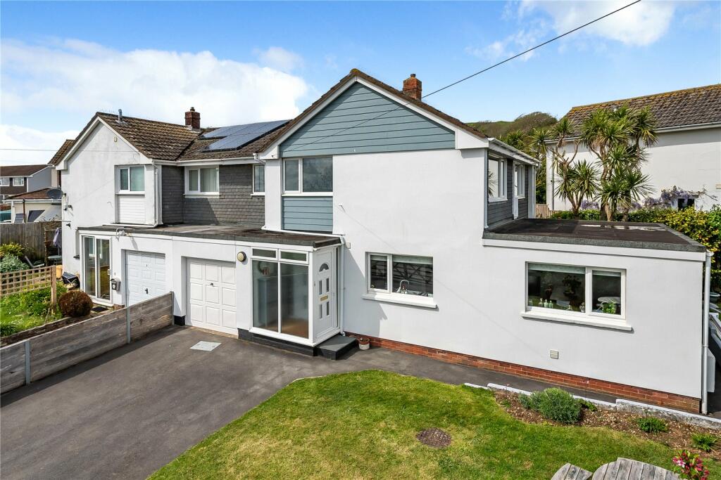 4 bedroom semidetached house for sale in Homer Crescent, Braunton