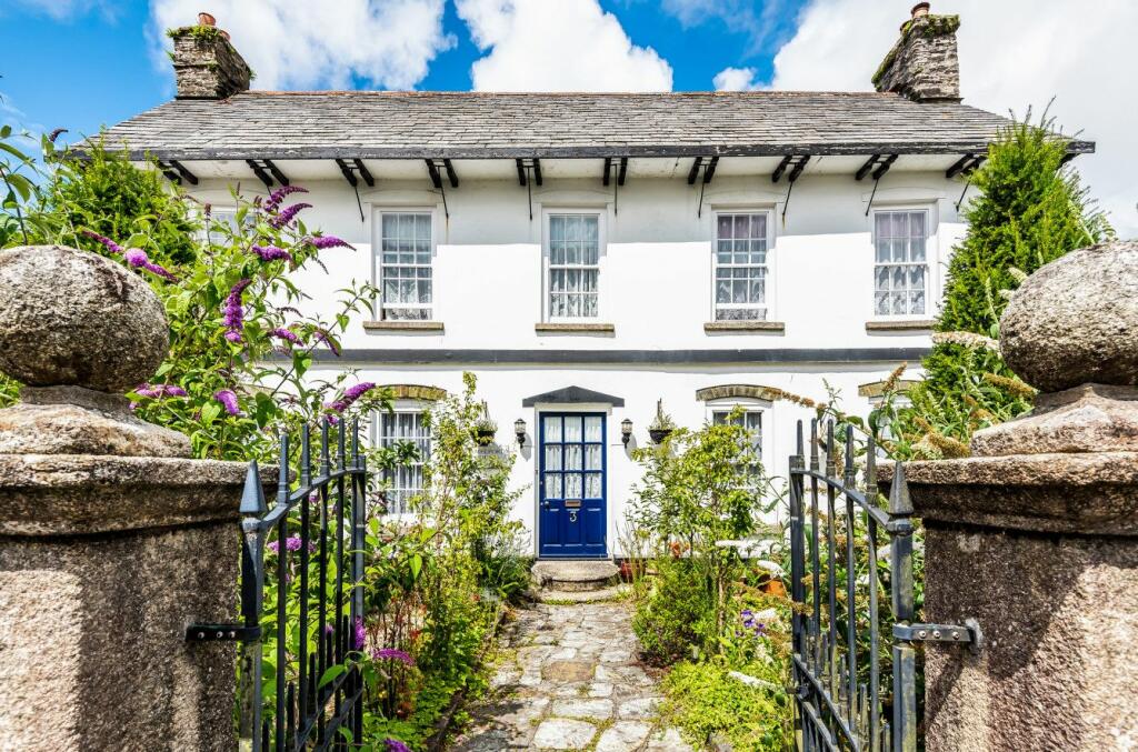 4 bedroom house for sale in Victoria Road, Camelford, PL32