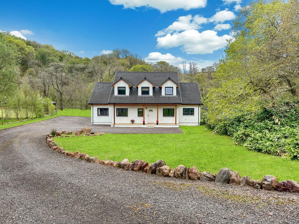 6 bedroom detached house for sale in Cruachan House, 1 Otter Creek
