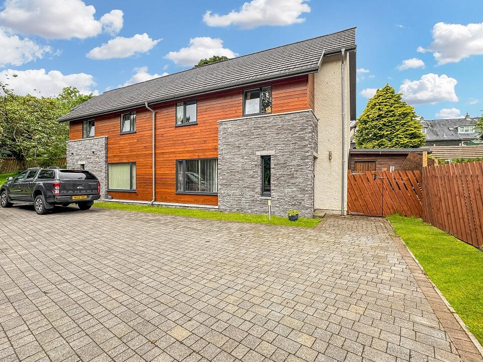 3 bedroom semidetached house for sale in 2 Balnakeil, Kirk Road