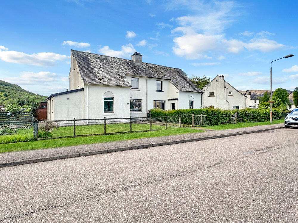 Main image of property: 6 Lundy Road, Inverlochy, Fort William, Inverness-Shire, PH33 6NX