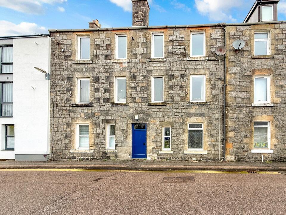 Main image of property: Top Flat, 3 Glenshellach Terrace, Oban, Argyll, PA34 4BH