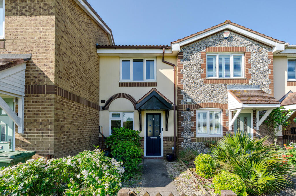 Main image of property: St Peters Close, Swanscombe, Kent, DA10