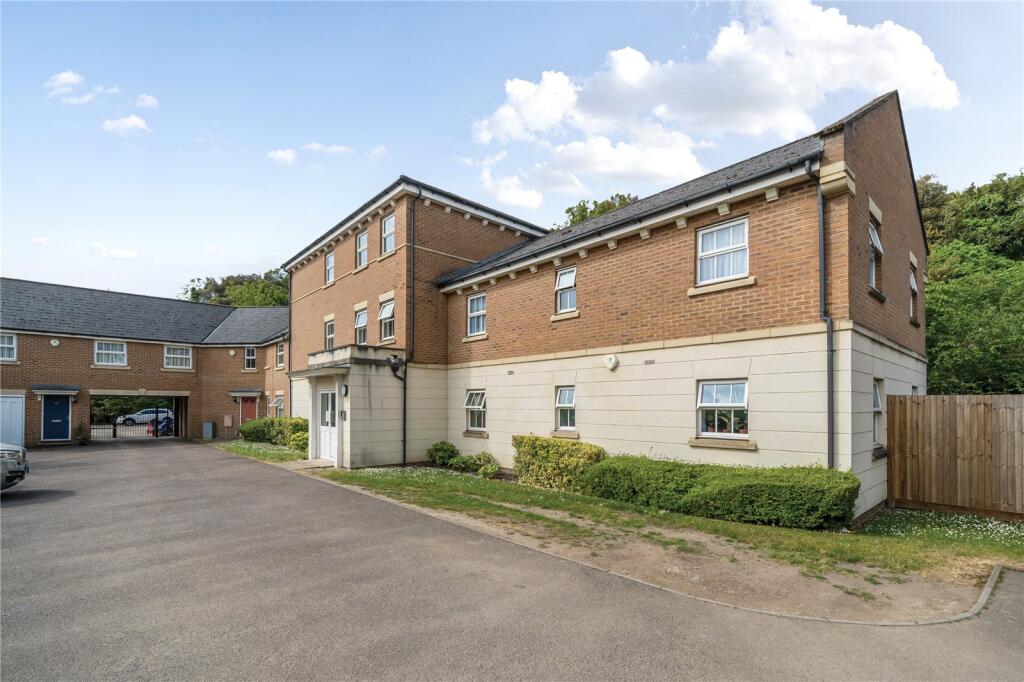Main image of property: Empire Walk, Ingress Park, Greenhithe, DA9