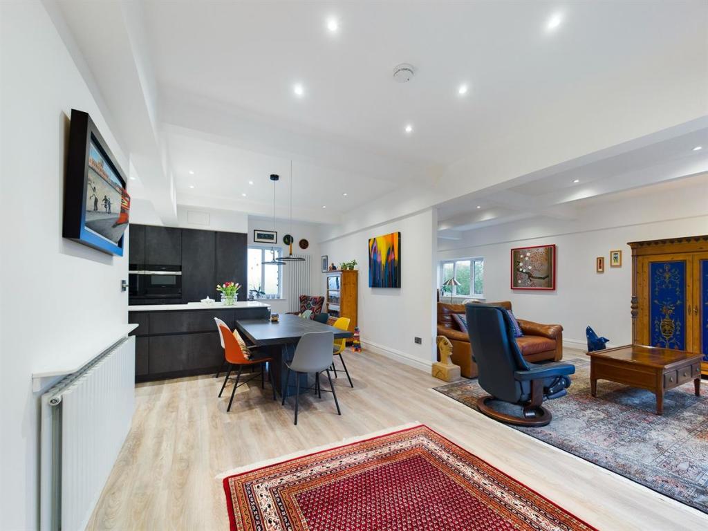 3 bedroom apartment for sale in Beech Lane, Calderstones, Liverpool, L18