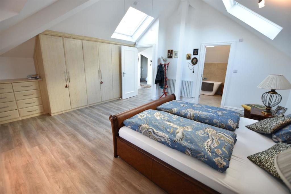 3 bedroom apartment for sale in Beech Lane, Calderstones, Liverpool, L18