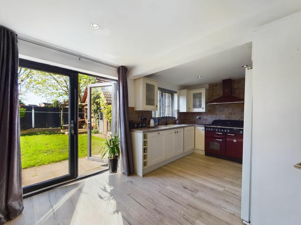 4 bedroom detached house for sale in Redpoll Grove, Halewood, Liverpool