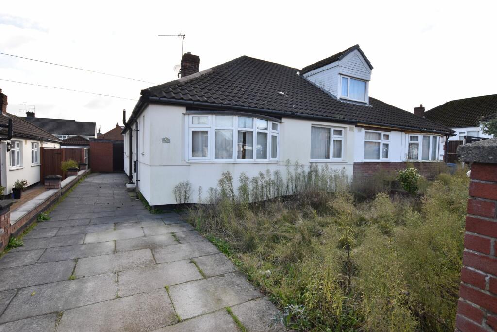 2 bedroom bungalow for sale in Vyner Road South, Gateacre, Liverpool., L25