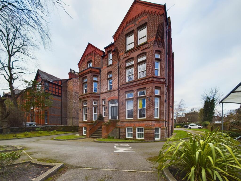 2 bedroom apartment for sale in Livingston Drive North, Aigburth