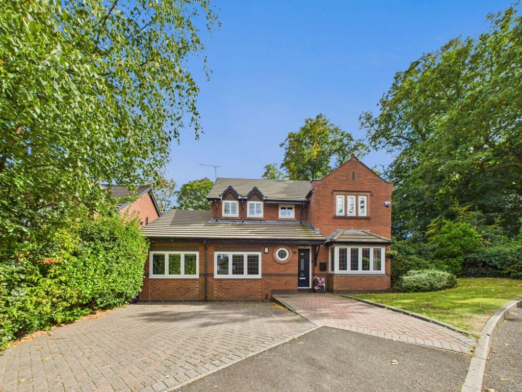 Main image of property: Meadow Oak Drive, Woolton, Liverpool.