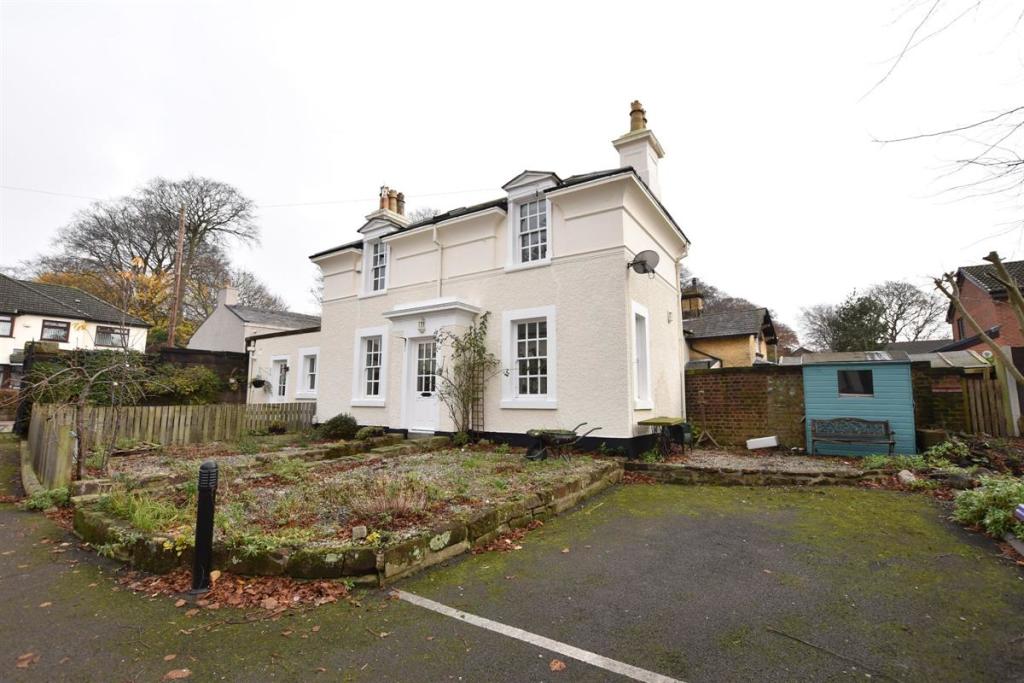 2 bedroom detached house for sale in Crofton Cottage, North Sudley Road