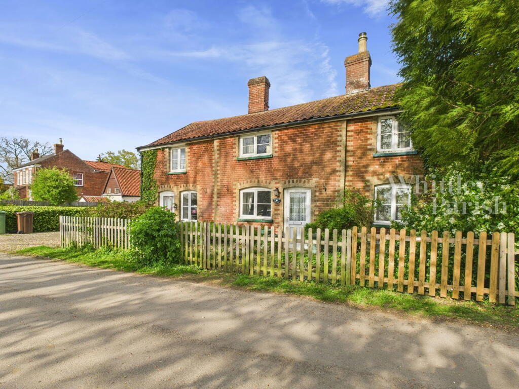 Main image of property: The Green, Old Buckenham, Attleborough, NR17 1RN