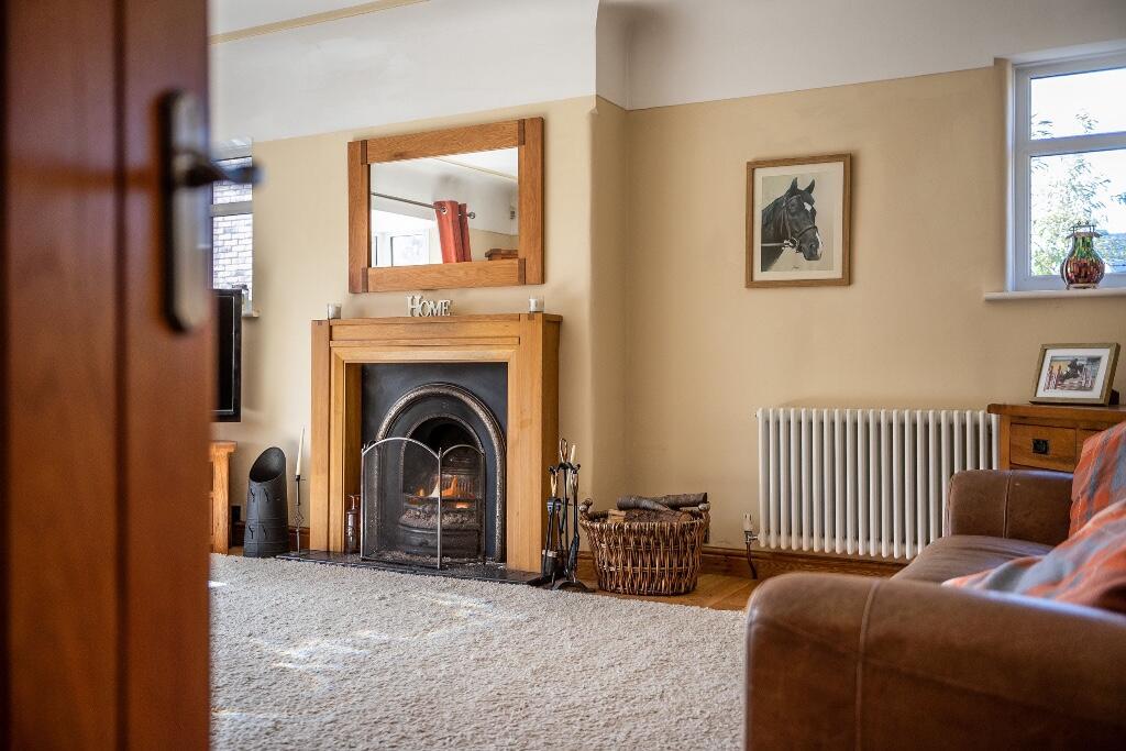 4 bedroom detached house for sale in School Lane, L39