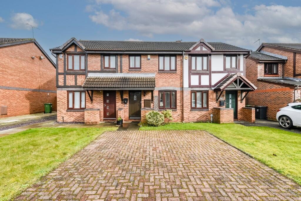 2 bedroom terraced house for sale in The Moorings, Liverpool