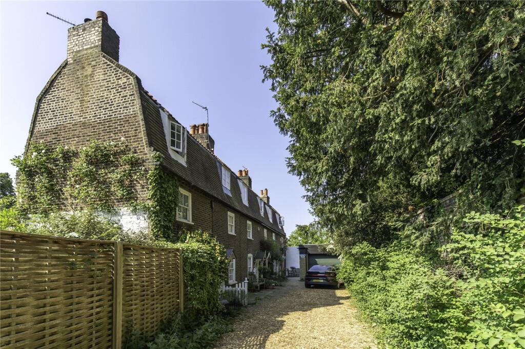 Main image of property: Hanford Row, Wimbledon, London, SW19