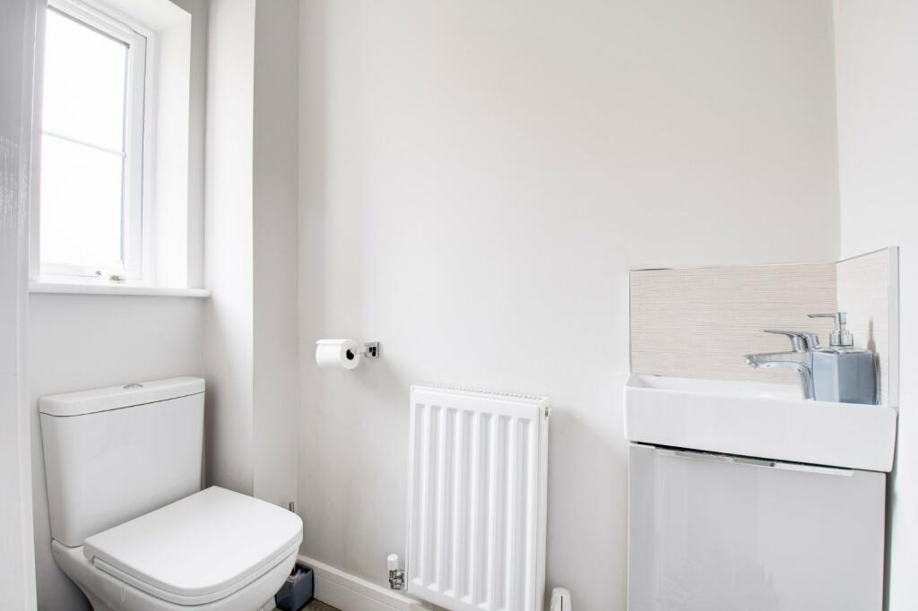 Additional property image - Chester Road, Cradley Heath, West Midlands, B64
