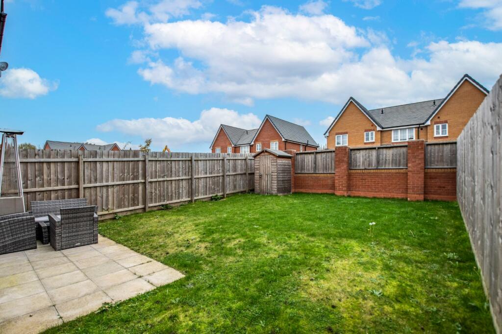 Additional property image - Chester Road, Cradley Heath, West Midlands, B64