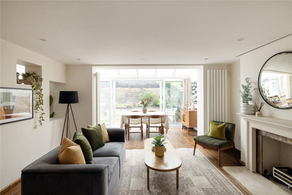 Main image of property: St. Peter's Street, Islington, London, N1