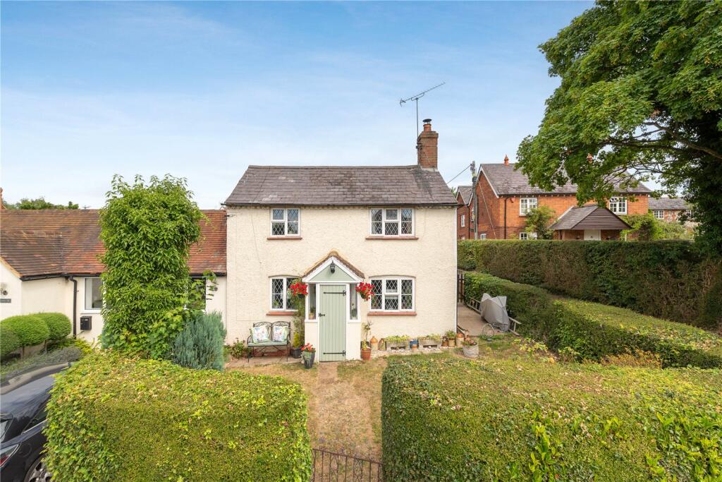 Main image of property: Flowers Bottom Lane, Speen, Princes Risborough, Buckinghamshire, HP27