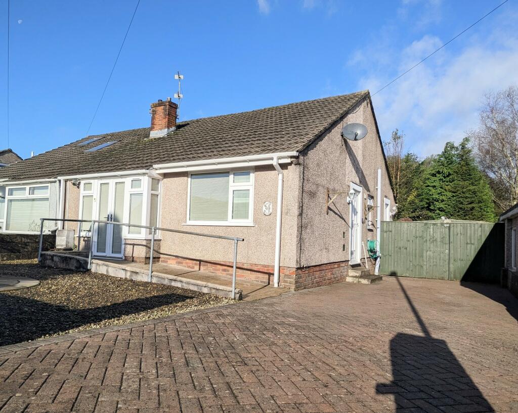 2 bedroom bungalow for sale in Redroofs Close, Off Brynna Road, Pencoed, Bridgend, Wales, CF35