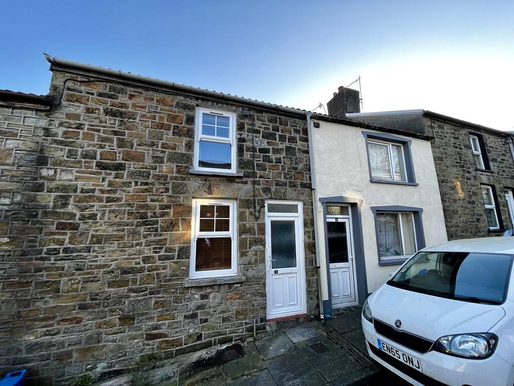 2 bedroom terraced house for sale in Church Street, Troedyrhiw, Merthyr
