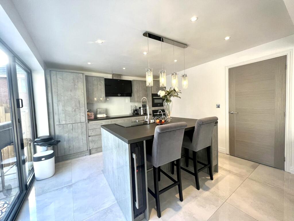 Additional property image - Cedar Close, Merthyr CF47 0LX