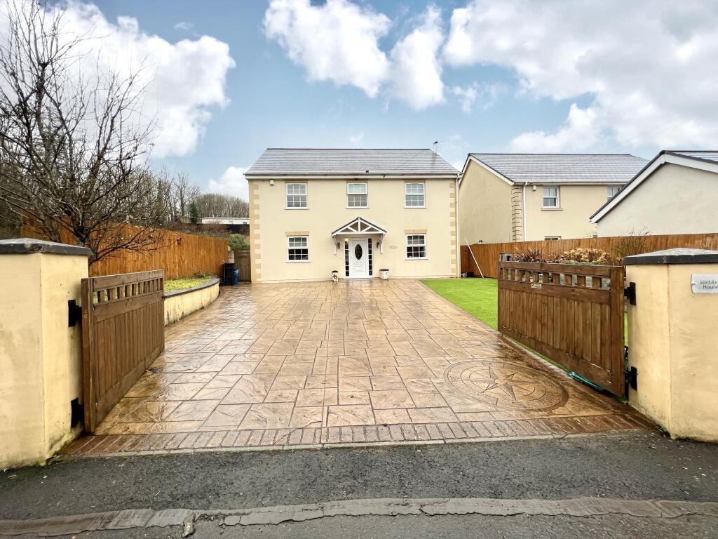 5 bedroom detached house for sale in Webber House, Abercanaid, Merthyr