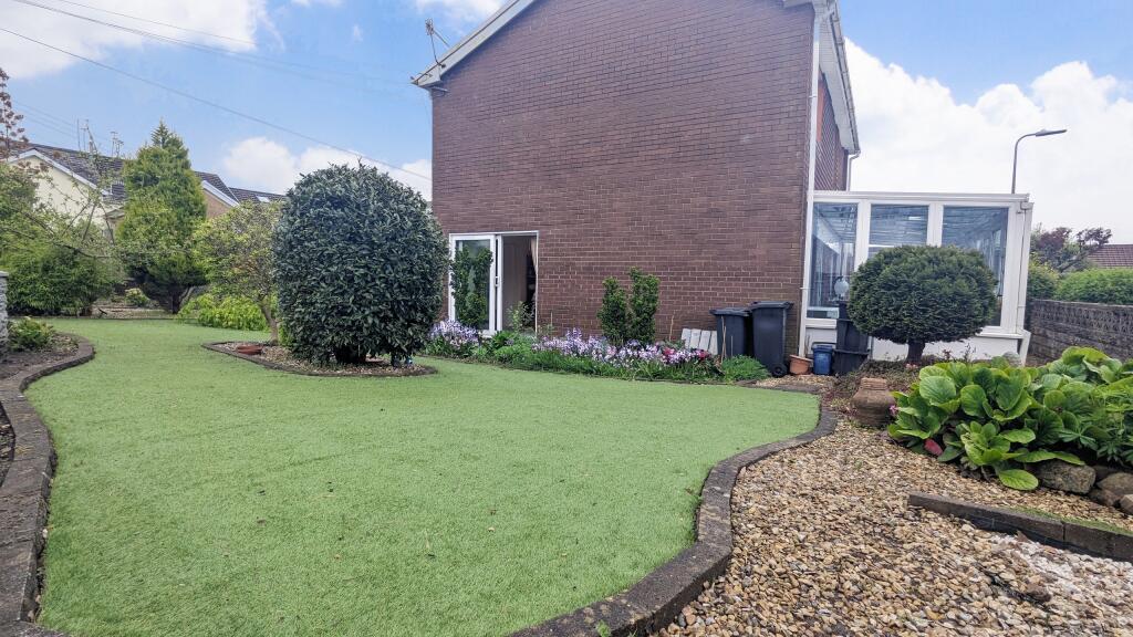 Additional property image - Penydarren Gardens, Merthyr Tydfil, CF47 8RJ