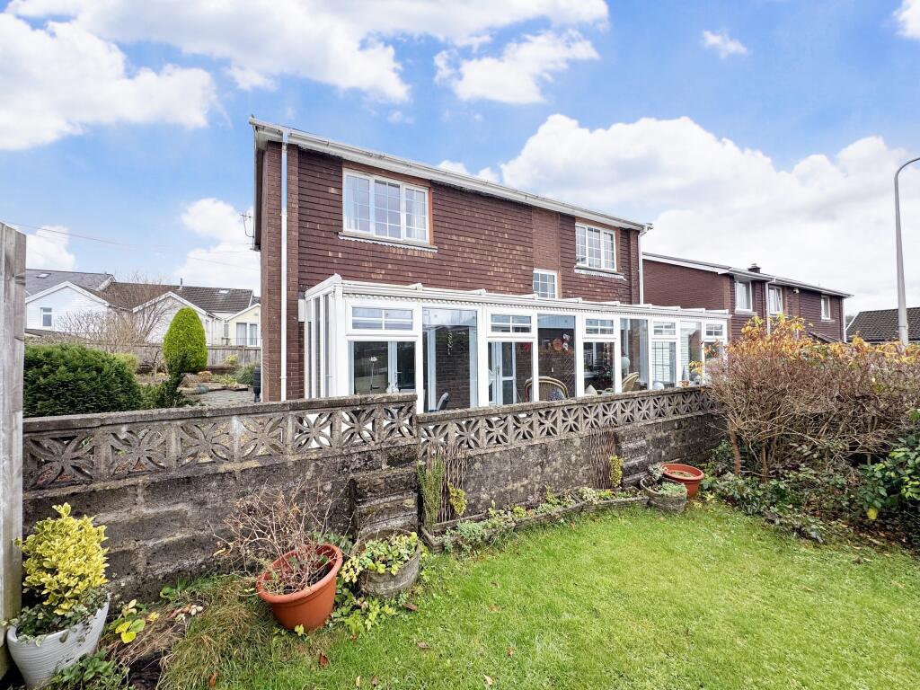 Additional property image - Penydarren Gardens, Merthyr Tydfil, CF47 8RJ