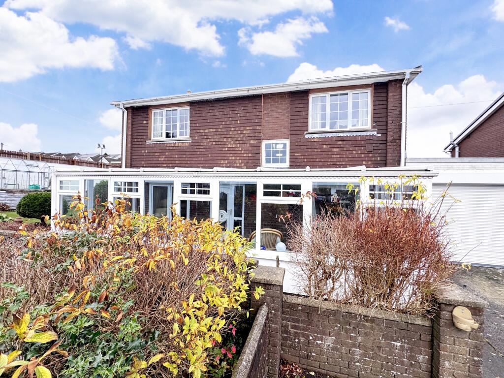 Additional property image - Penydarren Gardens, Merthyr Tydfil, CF47 8RJ
