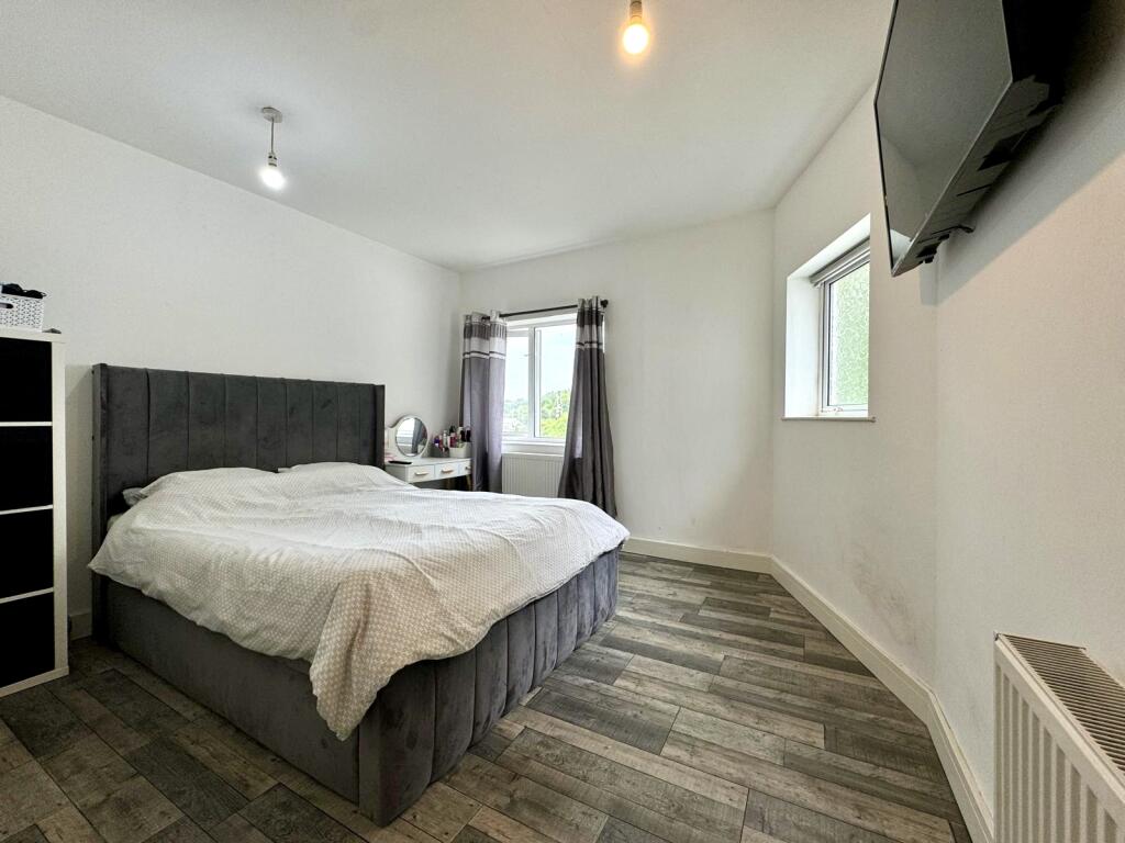 Additional property image - School Road, Troedyrhiw, Merthyr Tydfil, CF48 4JS