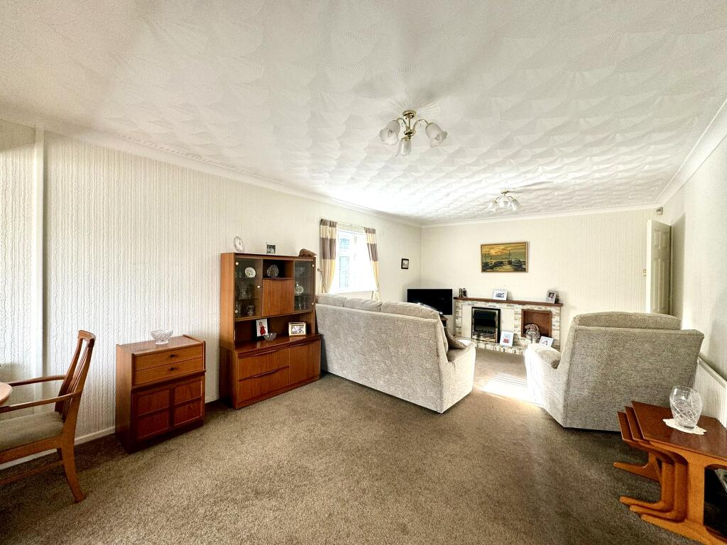 Additional property image - Underhill Drive, Tonteg, Pontypridd CF38 1NW