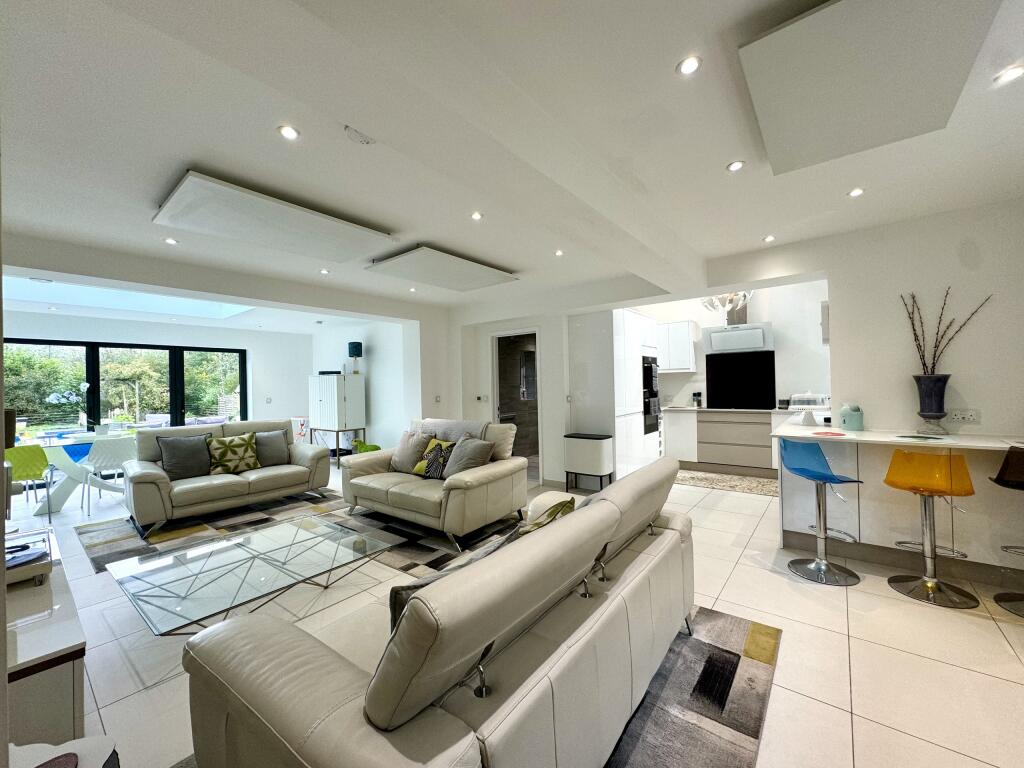 Additional property image - Pant-y-Dwr, Cwmtaf, Merthyr Tydfil, CF48 2HS