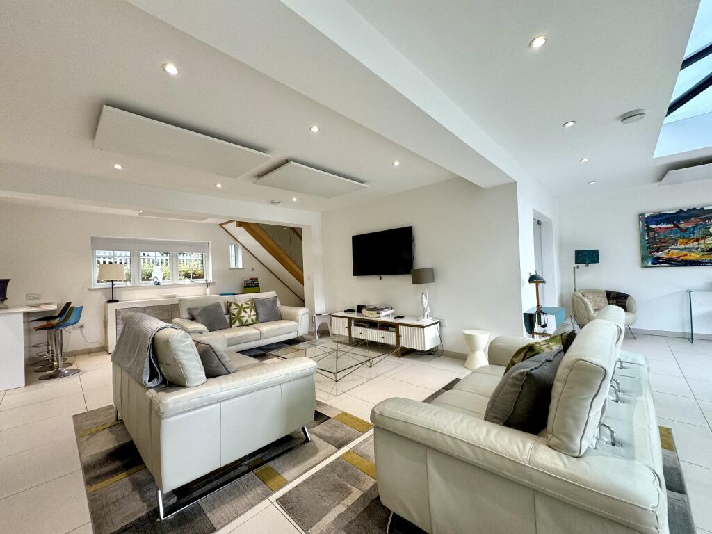 Additional property image - Pant-y-Dwr, Cwmtaf, Merthyr Tydfil, CF48 2HS