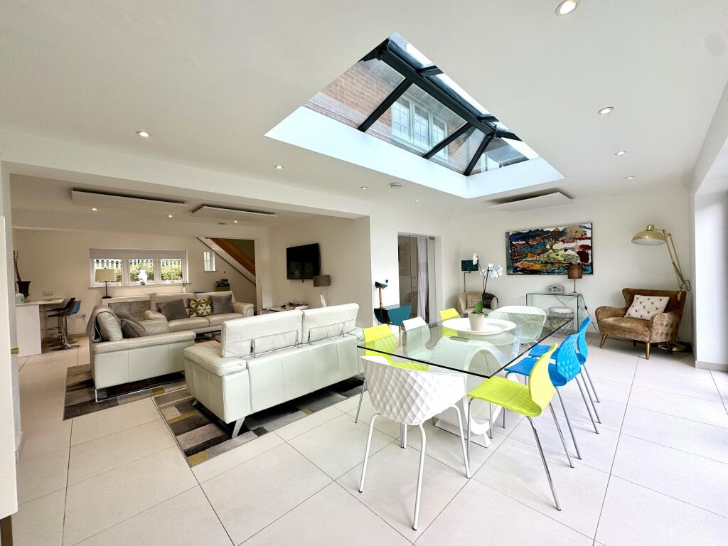 Additional property image - Pant-y-Dwr, Cwmtaf, Merthyr Tydfil, CF48 2HS