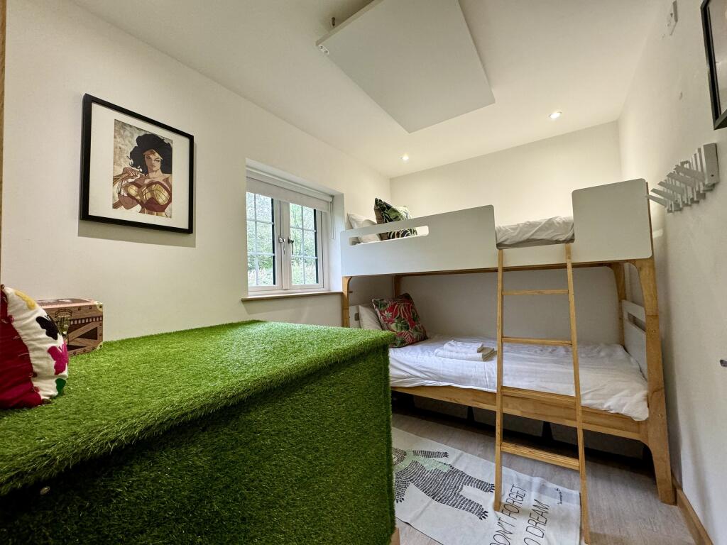 Additional property image - Pant-y-Dwr, Cwmtaf, Merthyr Tydfil, CF48 2HS