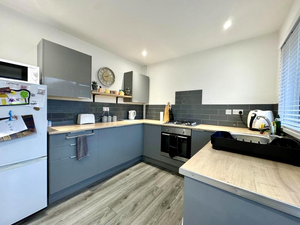 Additional property image - Caernarvon Grove, Castle Park , Merthyr Tydfil, CF48 1JS,