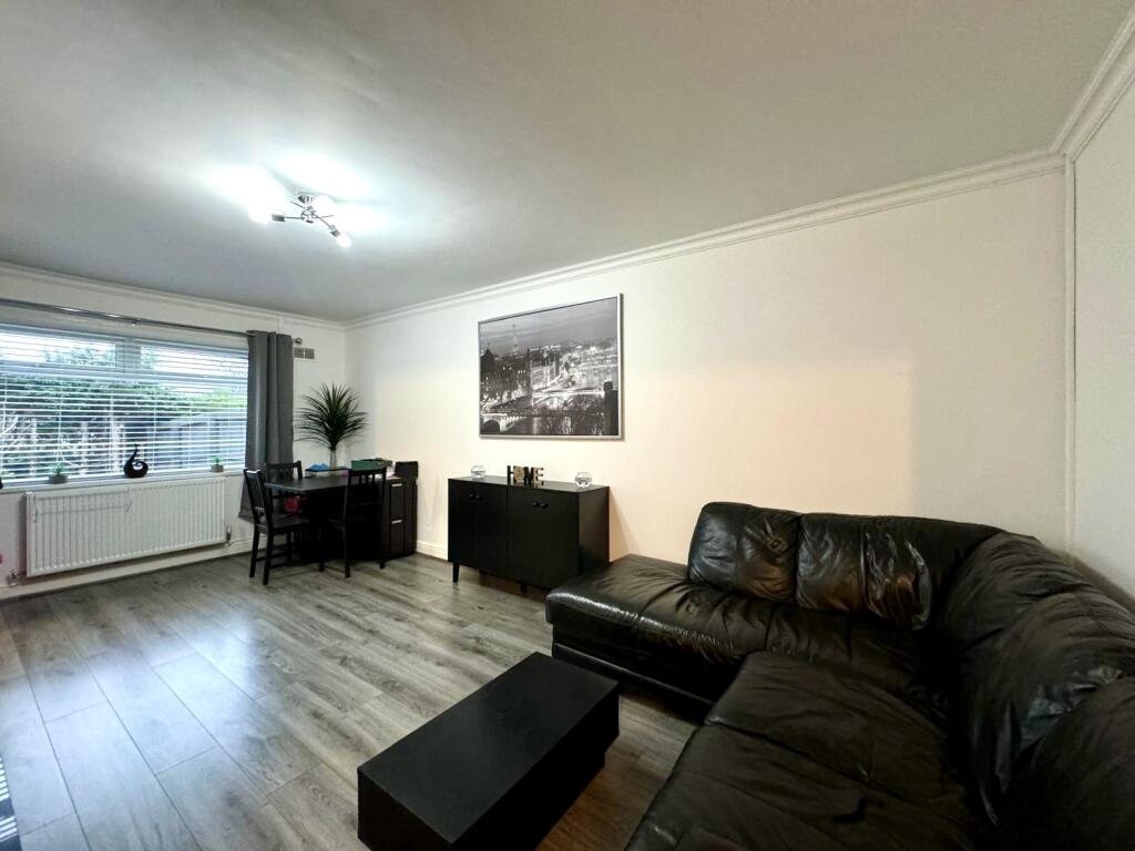 Additional property image - Caernarvon Grove, Castle Park , Merthyr Tydfil, CF48 1JS,