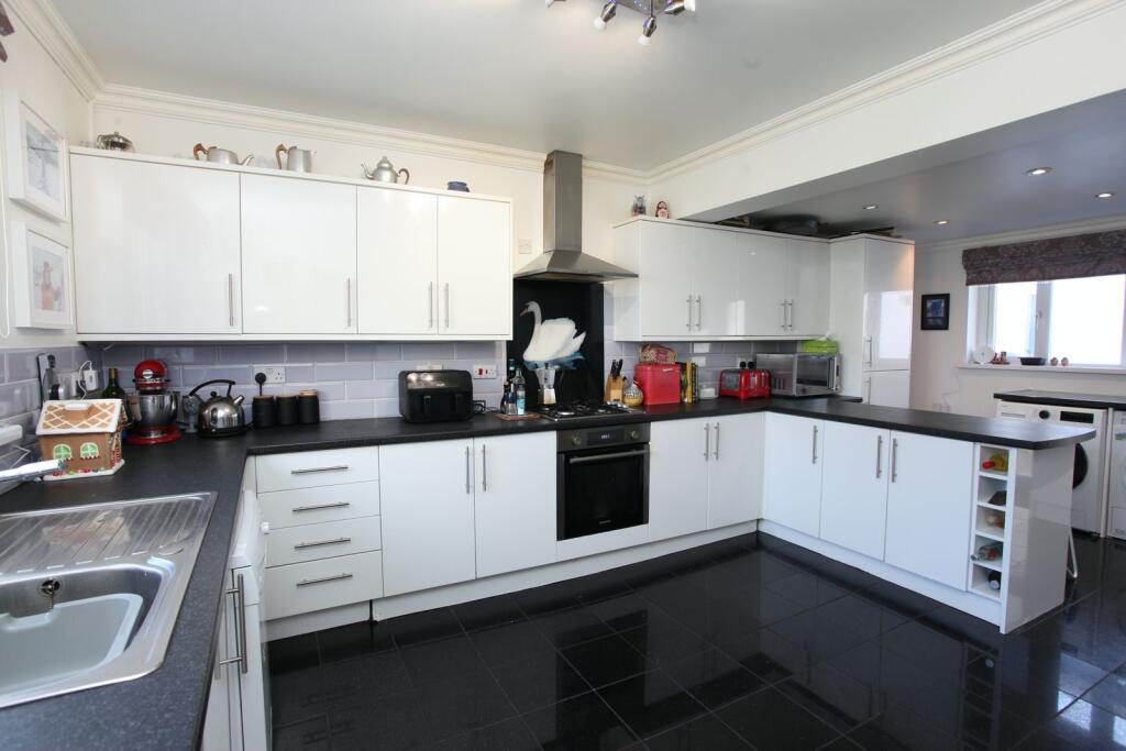 Additional property image - Westcourt, Gelliwion Road, Pontypridd CF37 1QD