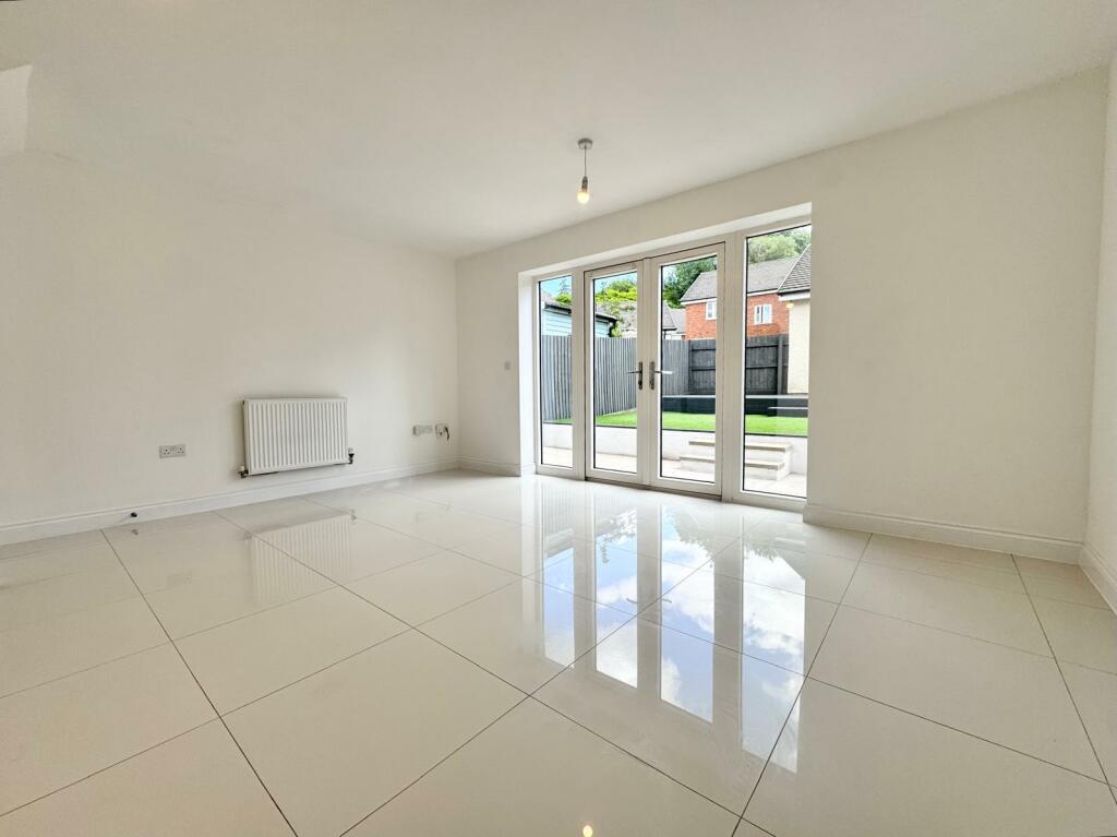 Additional property image - Pembroke Ty Newydd Heights, Trefechan, Merthyr Tydfil